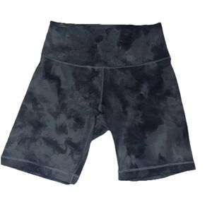 Lululemon Diamond Dye Wunder Train Short Size 10
